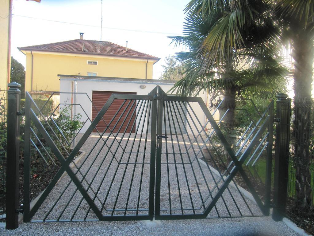 Casa Roman Italia, Center ساتْشيلي المظهر الخارجي الصورة