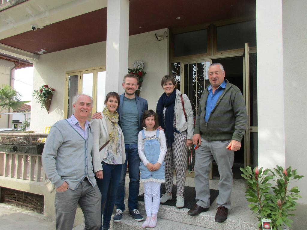 Casa Roman Italia, Center ساتْشيلي المظهر الخارجي الصورة