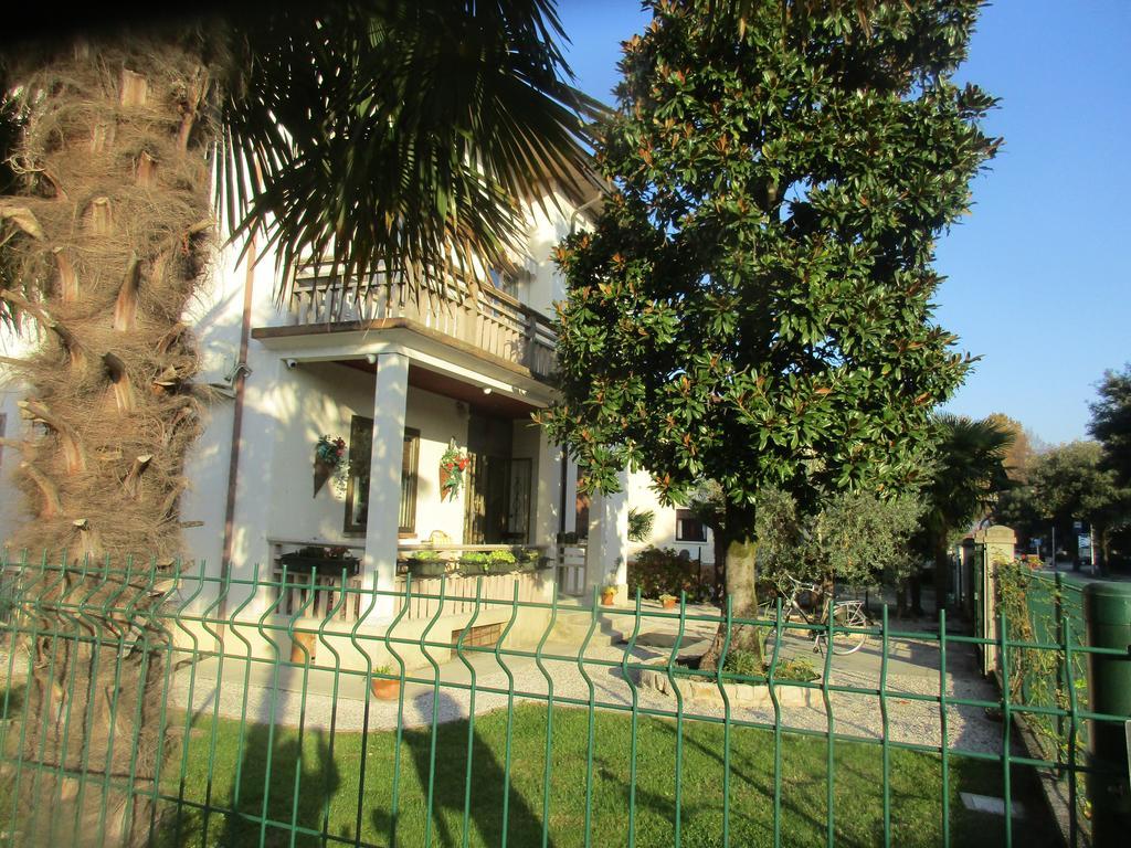 Casa Roman Italia, Center ساتْشيلي المظهر الخارجي الصورة