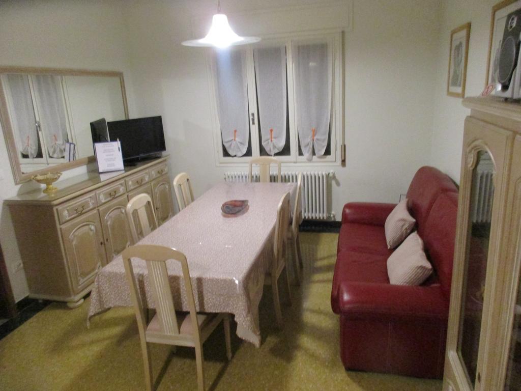 Casa Roman Italia, Center ساتْشيلي المظهر الخارجي الصورة