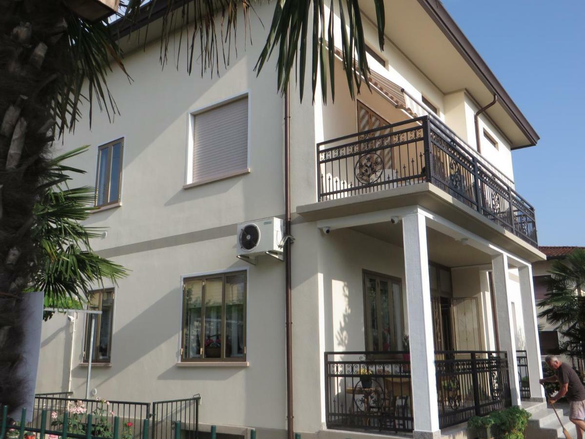 Casa Roman Italia, Center ساتْشيلي المظهر الخارجي الصورة